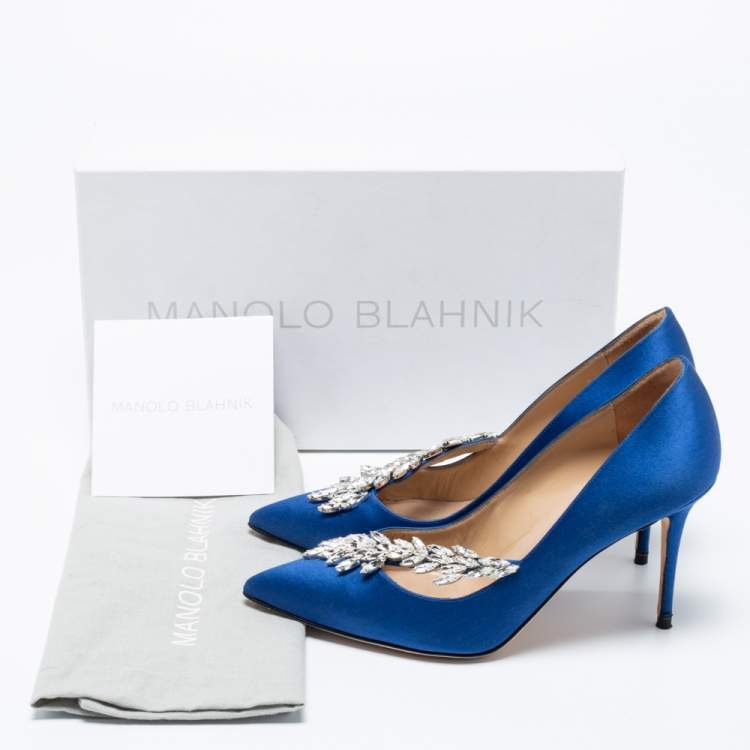 Pre Owned Manolo Blahnik Royal Blue Satin Nadira Pointed-Toe Pumps Size 35.5