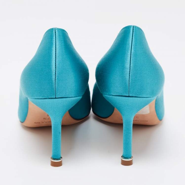 Pre Owned Manolo Blahnik Aqua Blue Satin Crystal Embellished Hangisi Pointed Toe Pumps Size 37.5