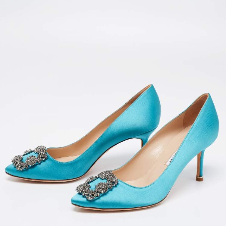 Pre Owned Manolo Blahnik Aqua Blue Satin Crystal Embellished Hangisi Pointed Toe Pumps Size 37.5