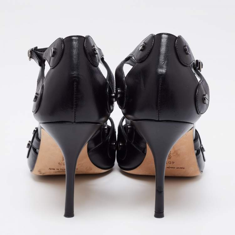 Pre Owned Manolo Blahnik Black Leather Pointed Toe Ankle Strap Sandals Size 40.5