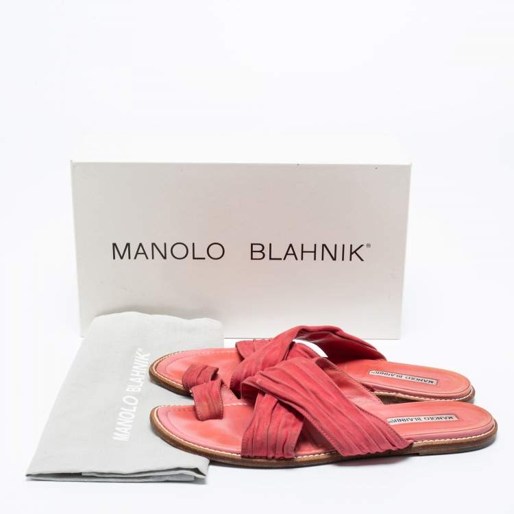 Pre Owned Manolo Blahnik Pink Suede Crisscross Flat Sandals Size 39.5 