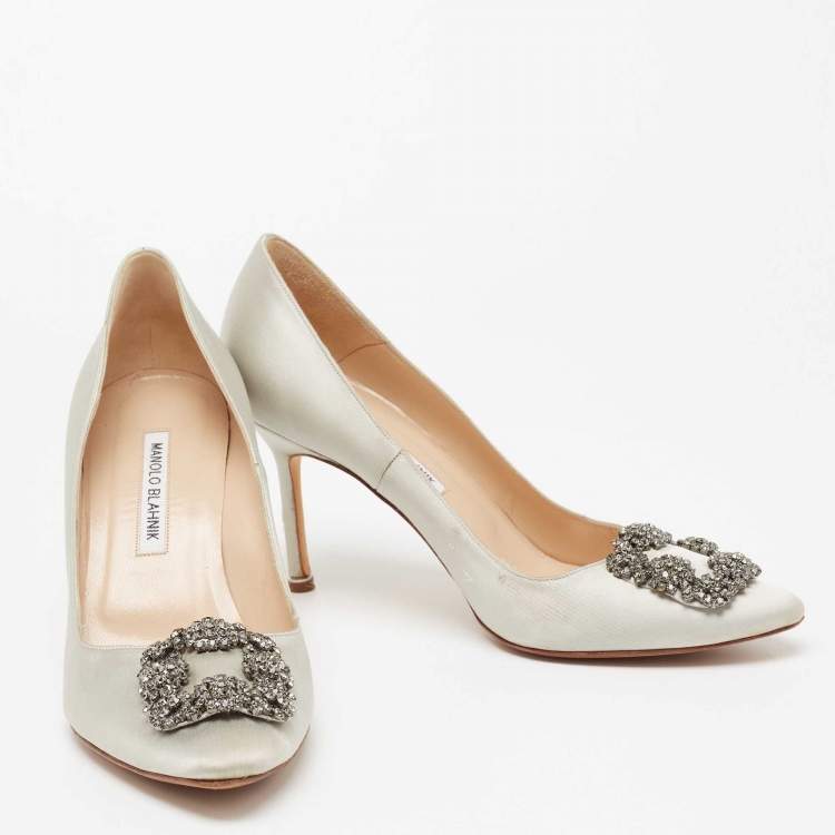 Pre Owned Manolo Blahnik Grey Satin Hangisi Pumps Size 39