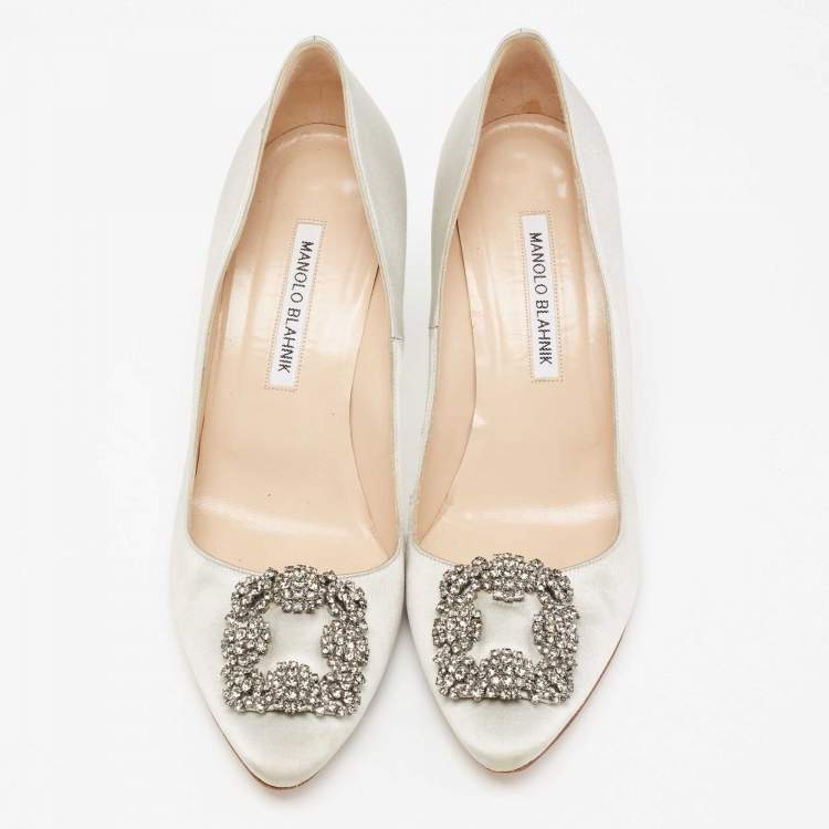 Pre Owned Manolo Blahnik Grey Satin Hangisi Pumps Size 39