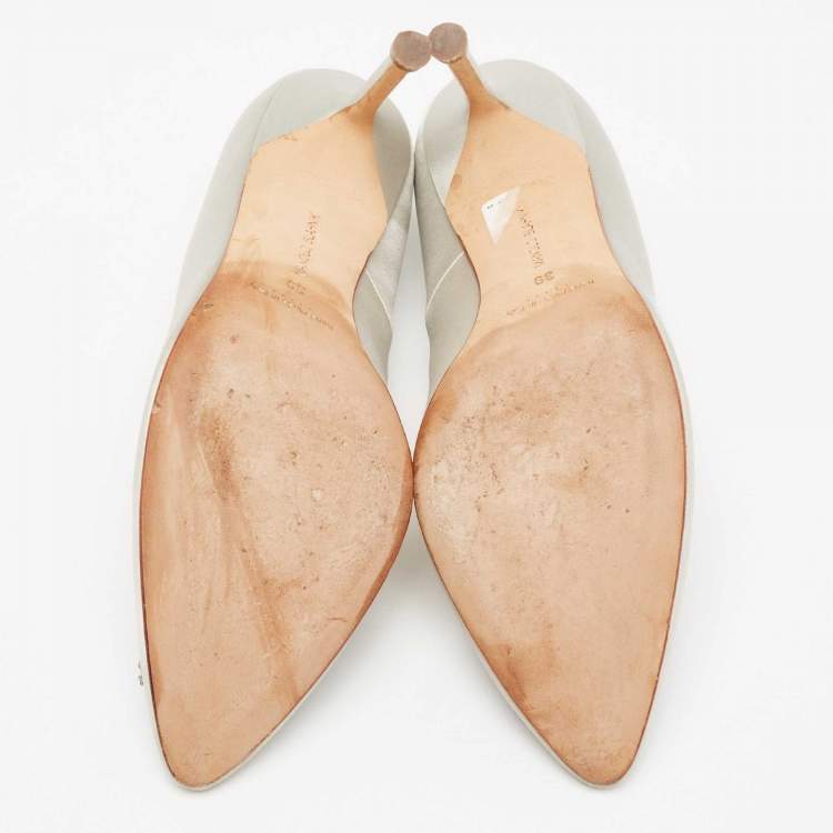 Pre Owned Manolo Blahnik Grey Satin Hangisi Pumps Size 39