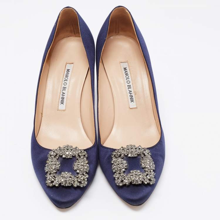 Pre Owned Manolo Blahnik Navy Blue Satin Hangisi Pumps Size 39