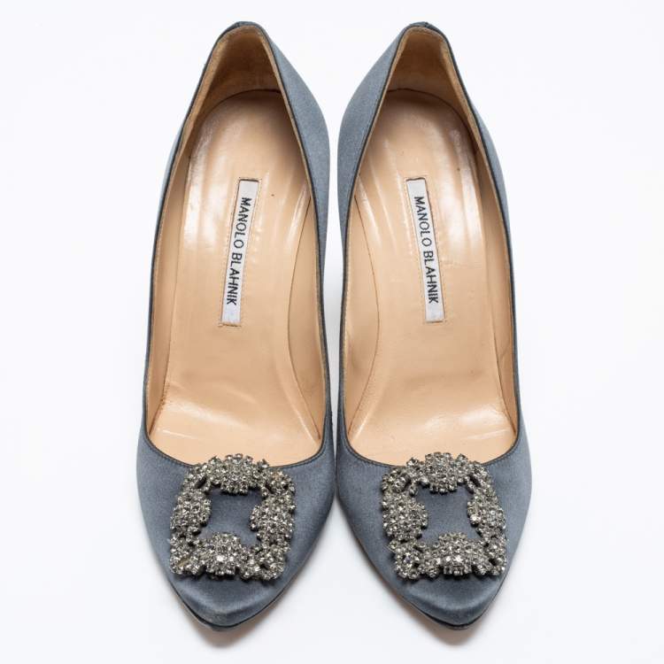Pre Owned Manolo Blahnik Grey Satin Hangisi Pointed Toe Pumps Size 39