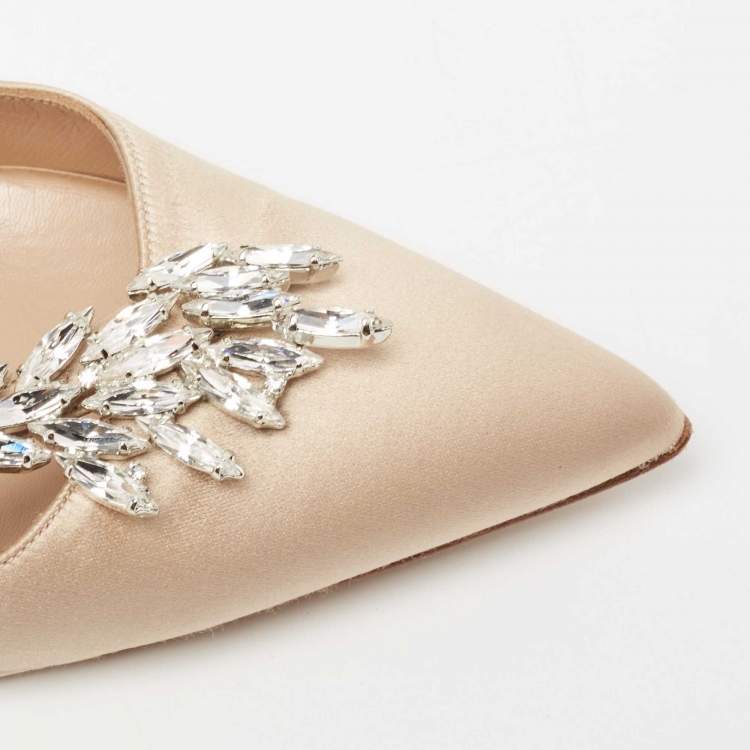 Pre Owned Manolo Blahnik Beige Satin Nadira Crystal Embellished Pointed Toe Pumps Size 37.5