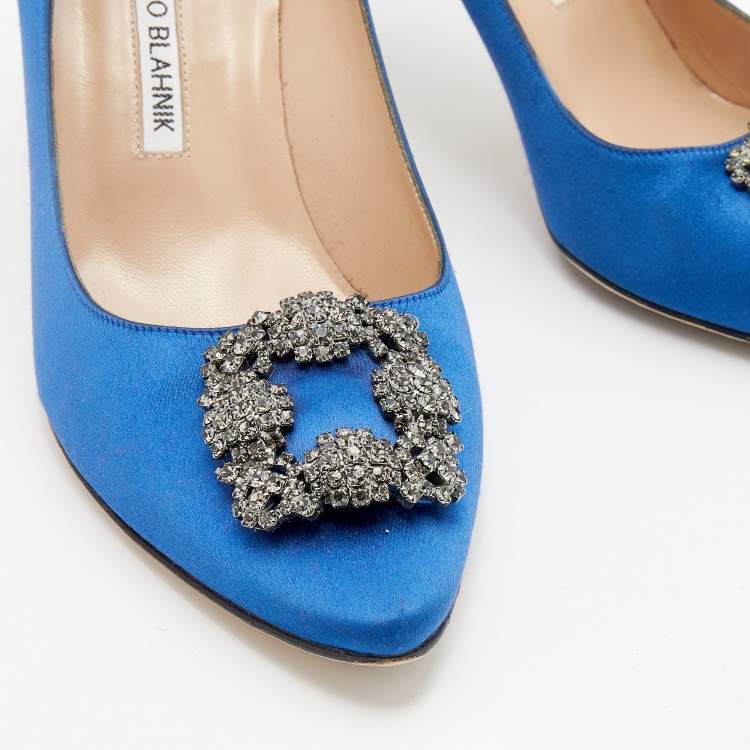 Pre Owned Manolo Blahnik Blue Satin Hangisi Pumps Size 40