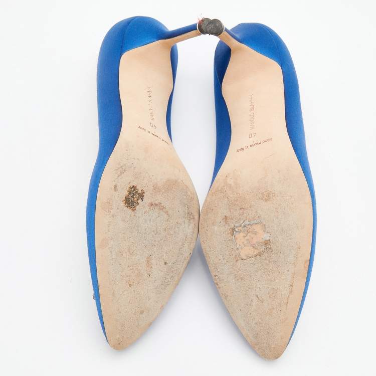 Pre Owned Manolo Blahnik Blue Satin Hangisi Pumps Size 40