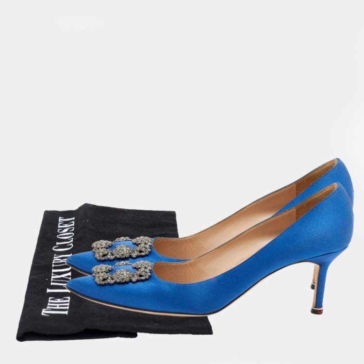 Pre Owned Manolo Blahnik Blue Satin Hangisi Pumps Size 40