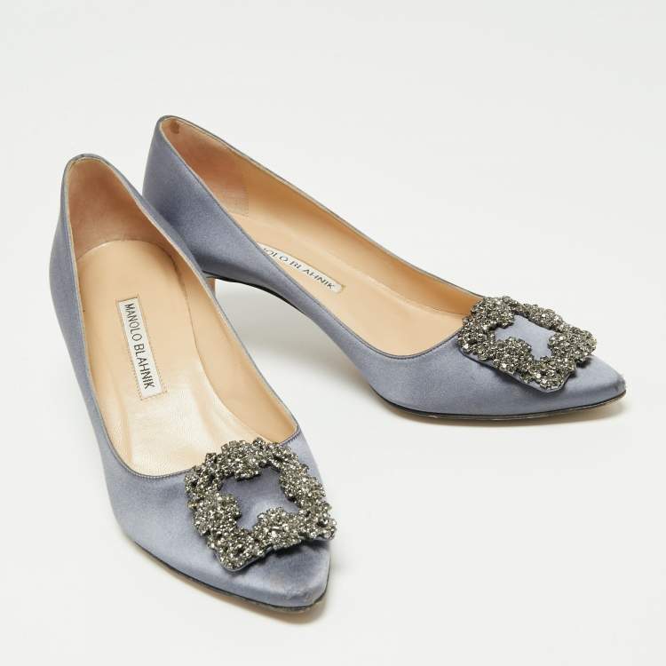Pre Owned Manolo Blahnik Grey Satin Hangisi Crystal Embellished Pumps Size 37