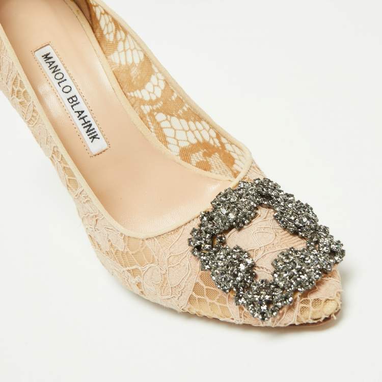 Pre Owned Manolo Blahnik Beige Lace Hangisi Pumps Size 36.5