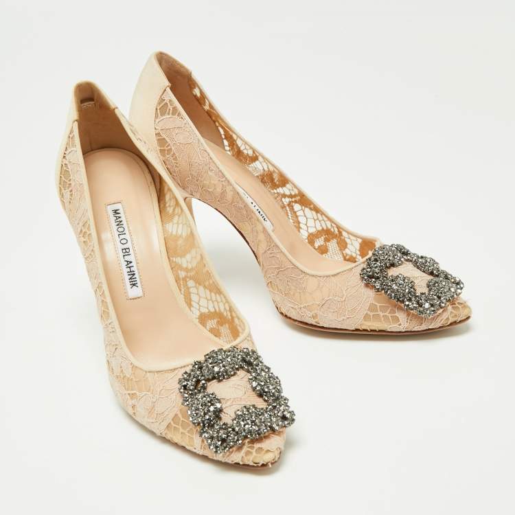 Pre Owned Manolo Blahnik Beige Lace Hangisi Pumps Size 36.5