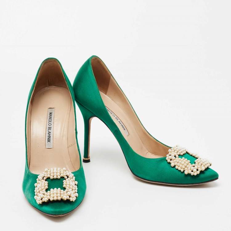 Pre Owned Manolo Blahnik Green Satin Hangisi Pumps Size 38.5
