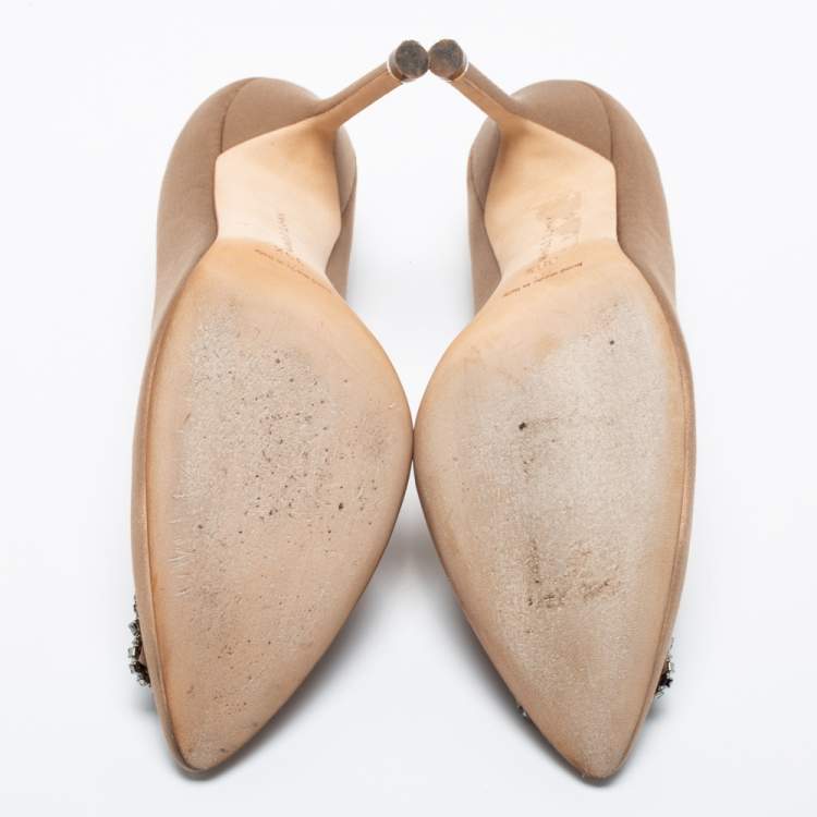 Pre Owned Manolo Blahnik Brown Satin Crystal Embellished Hangisi Pumps Size 39.5