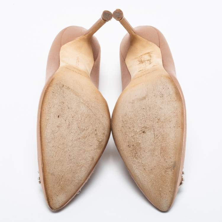 Pre Owned Manolo Blahnik Beige Satin Hangisi  Pumps Size 39.5