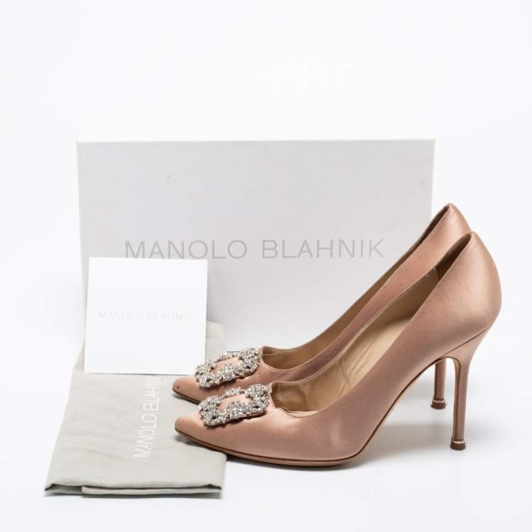 Pre Owned Manolo Blahnik Beige Satin Hangisi  Pumps Size 39.5