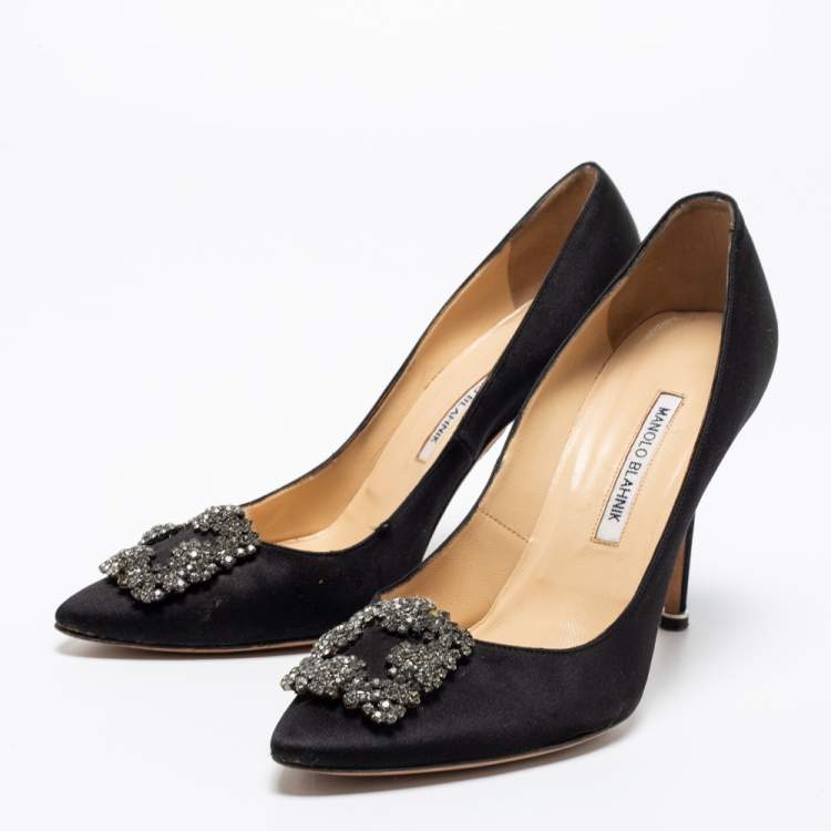 Pre Owned Manolo Blahnik Black Satin Hangisi Pumps Size 40.5