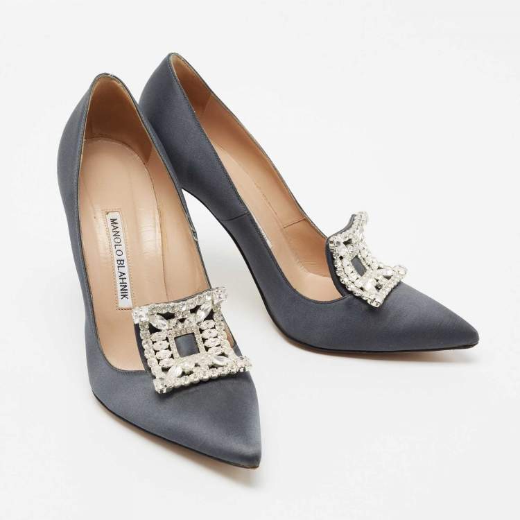 Pre Owned Manolo Blahnik Grey Satin Crystal Embellished Borlak Pumps Size 39.5