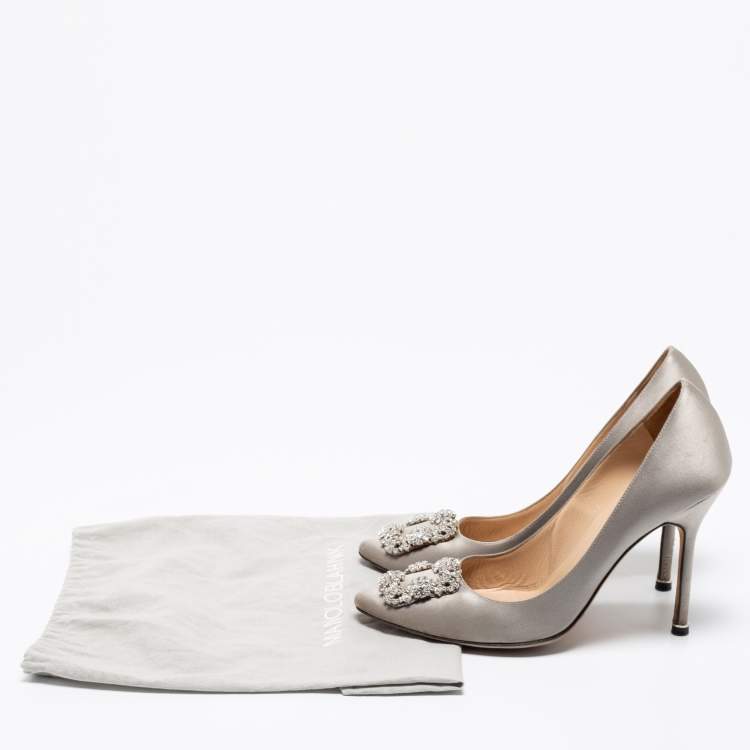 Pre Owned Manolo Blahnik Grey Satin Hangisi Pumps Size 39