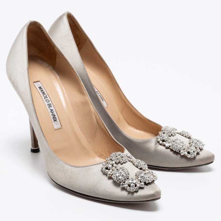 Pre Owned Manolo Blahnik Grey Satin Hangisi Pumps Size 39