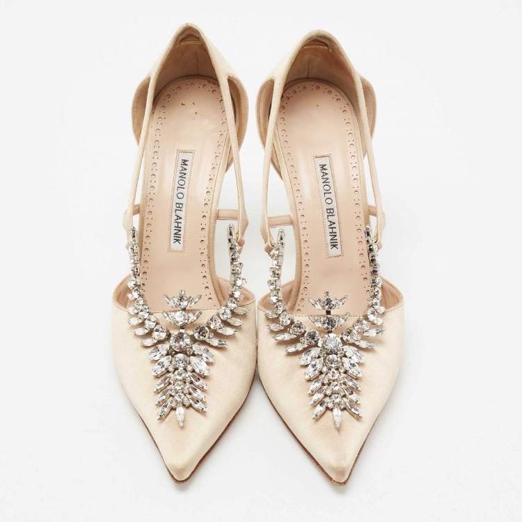 Pre Owned Manolo Blahnik  Gold Satin Lala Crystal Embellished Pointed Toe Pumps Size 39.5