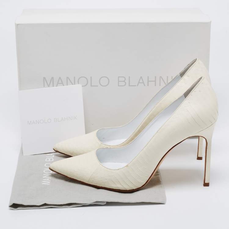 Pre Owned Manolo Blahnik White Python Leather BB Pointed Toe Pumps Size 38