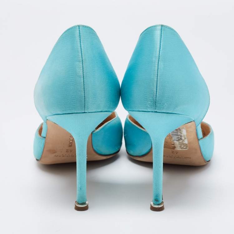 Pre Owned Manolo Blahnik Blue Satin Hangisi Crystal Embellished D'Orsay Pumps Size 42