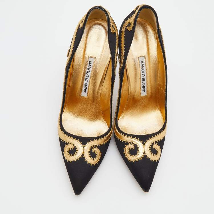 Pre Owned Manolo Blahnik Black/Gold Satin And Leather Embroidered Pointed Toe Pumps Size 38
