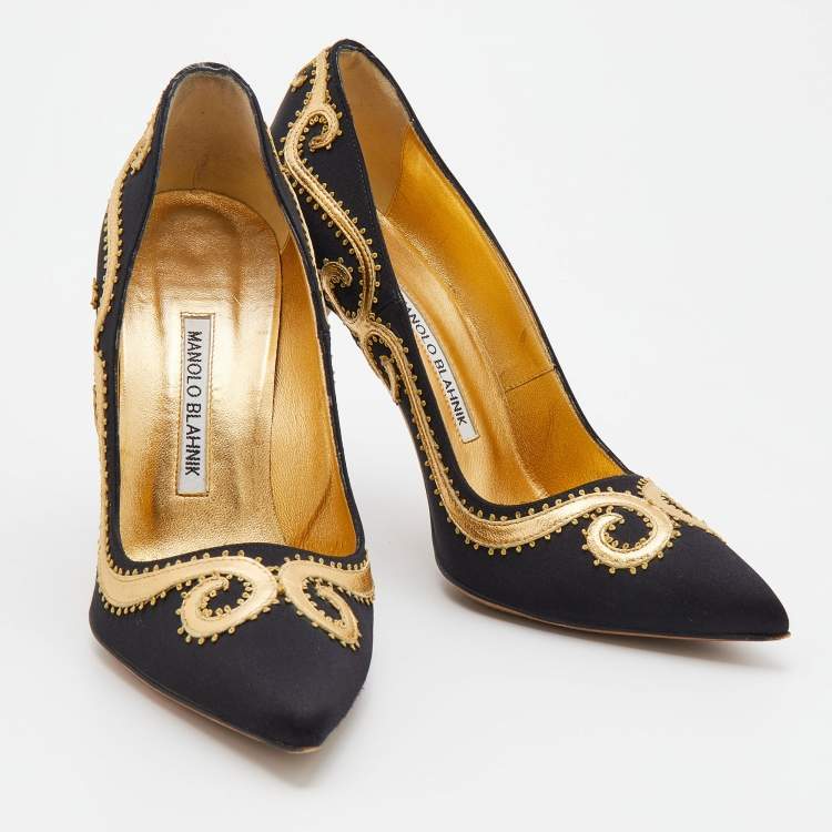 Pre Owned Manolo Blahnik Black/Gold Satin And Leather Embroidered Pointed Toe Pumps Size 38