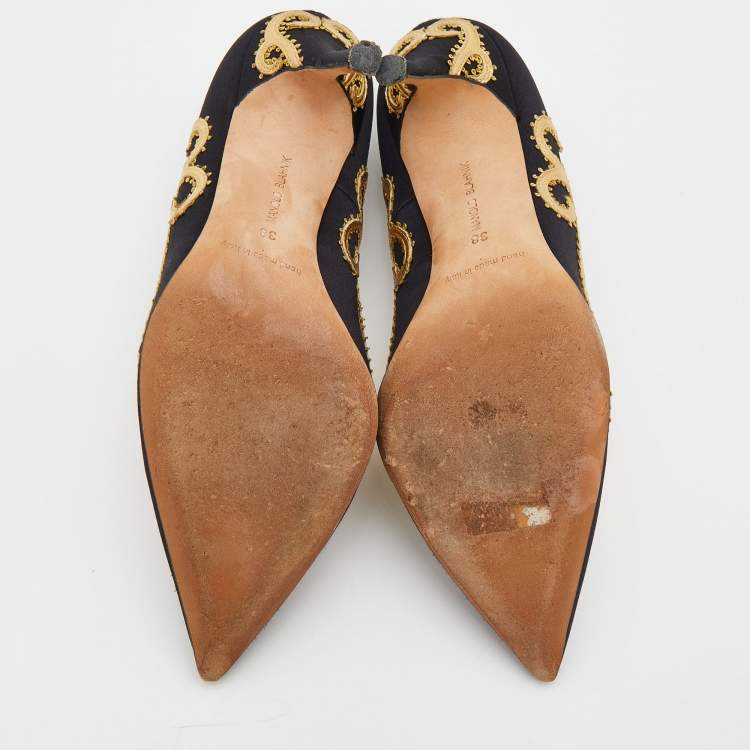 Pre Owned Manolo Blahnik Black/Gold Satin And Leather Embroidered Pointed Toe Pumps Size 38
