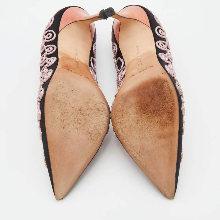 Pre Owned Manolo Blahnik Black Satin Rope Embroidered Pointed Toe Pumps Size 38