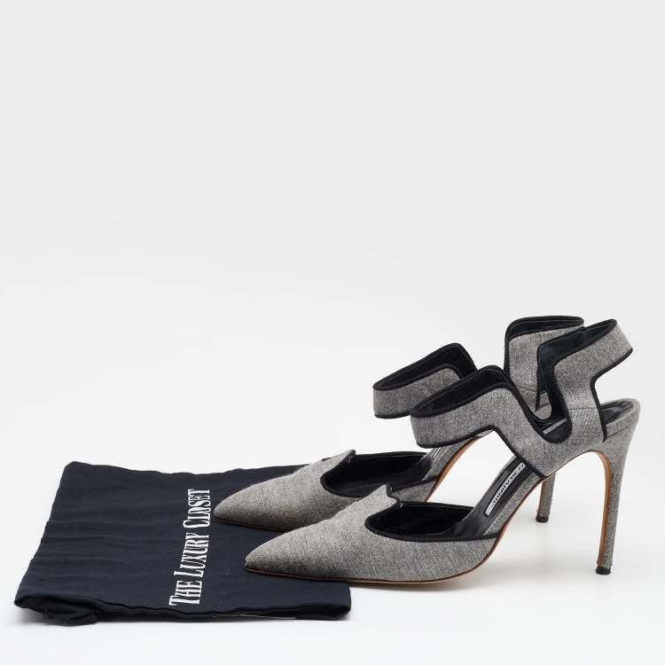 مملوكة مسبقًا Manolo Blahnik Grey Fabric Pointed Toe Pumps Size 39.5