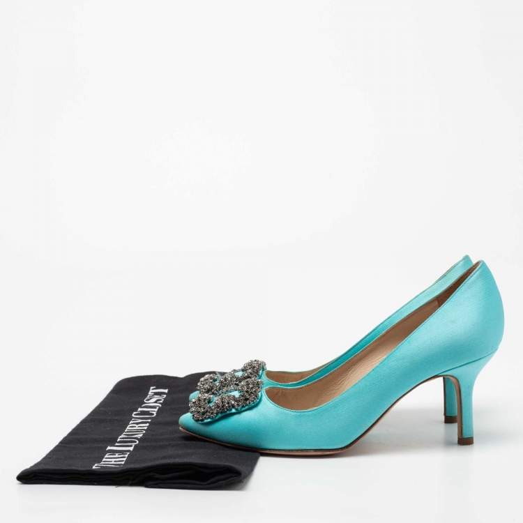Pre Owned Manolo Blahnik Light Blue Satin Hangisi Pumps Size 35