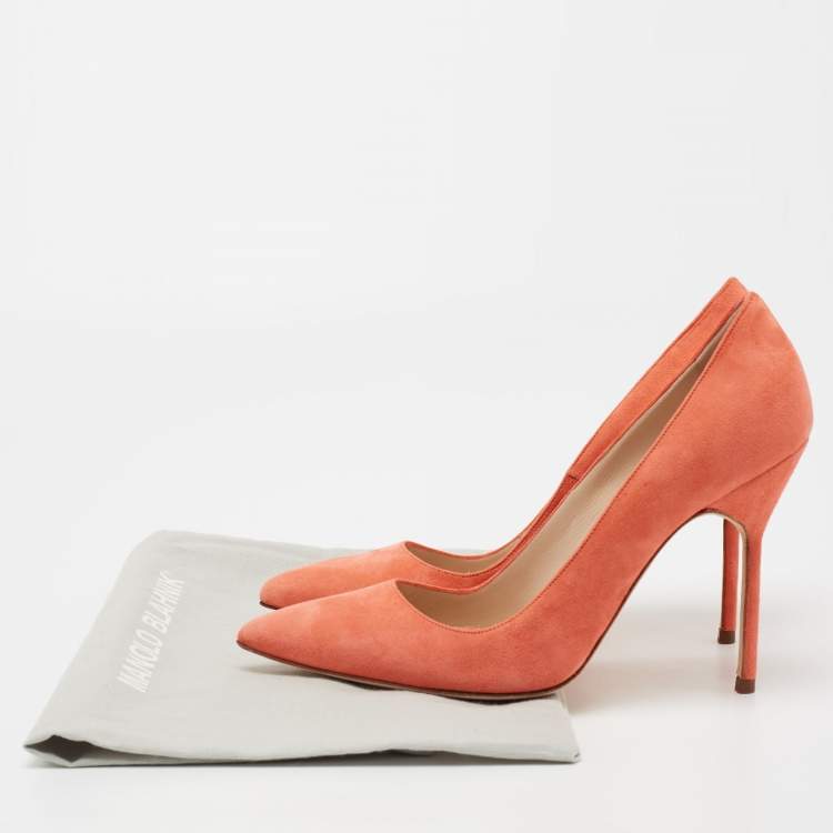 Pre Owned Manolo Blahnik Coral Orange Suede BB Pointed Toe Pumps Size 36