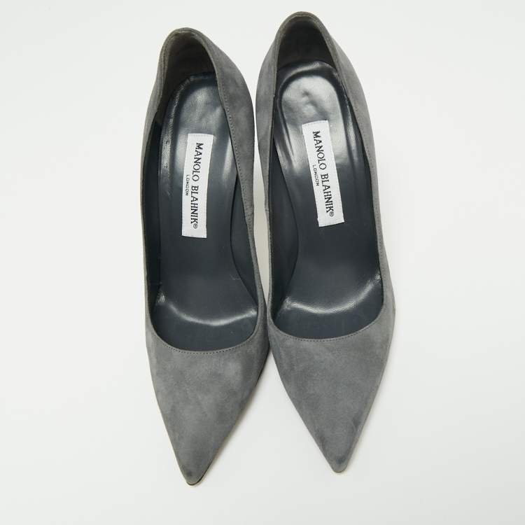 Pre Owned Manolo Blahnik Grey Suede Pointed Toe Pumps Size 36