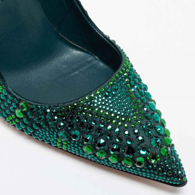 Pre Owned Manolo Blahnik Green Crystal Embellished Satin BB Pumps Size 39