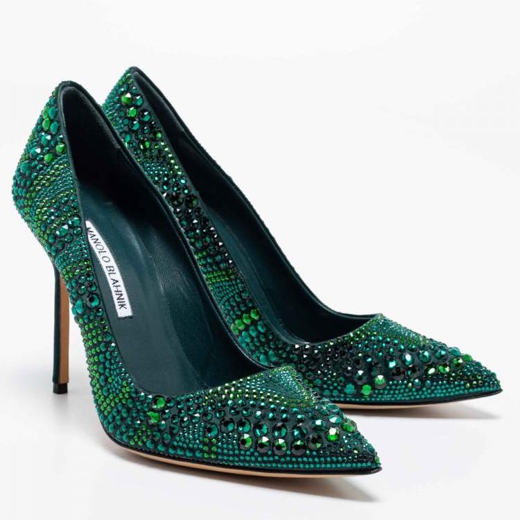 Pre Owned Manolo Blahnik Green Crystal Embellished Satin BB Pumps Size 39