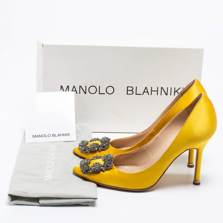 Pre Owned Manolo Blahnik Yellow Satin Hangisi Crystal Embellished Pumps Size 35.5