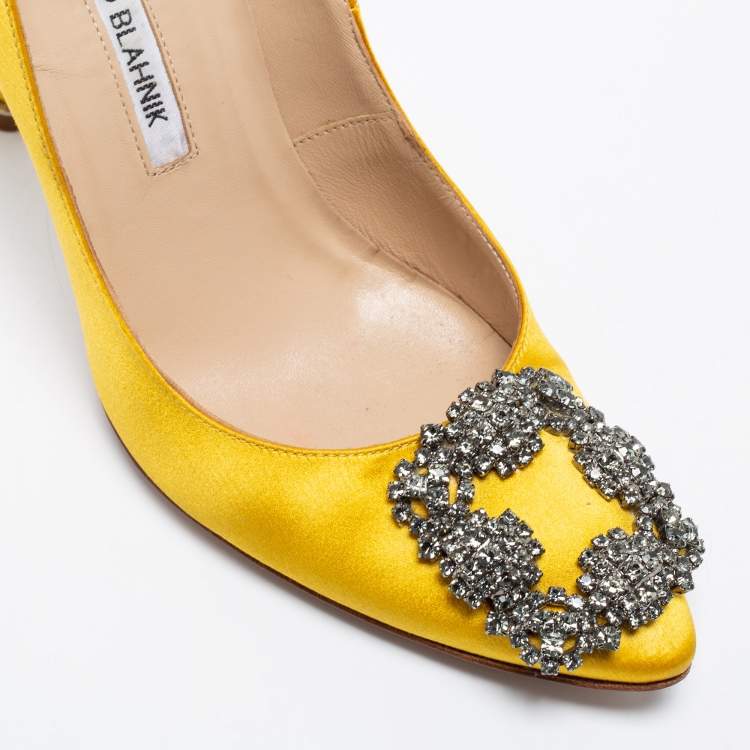 Pre Owned Manolo Blahnik Yellow Satin Hangisi Crystal Embellished Pumps Size 35.5