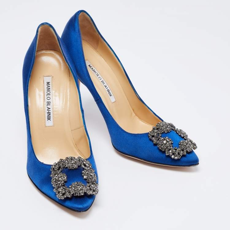 Pre Owned Manolo Blahnik Blue Satin Hangisi Embellished Pumps Size 36