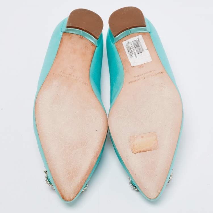 Pre Owned Manolo Blahnik Light Blue Satin Hangisi Flats Size 38