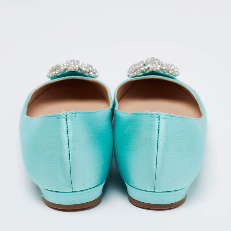 Pre Owned Manolo Blahnik Light Blue Satin Hangisi Flats Size 38