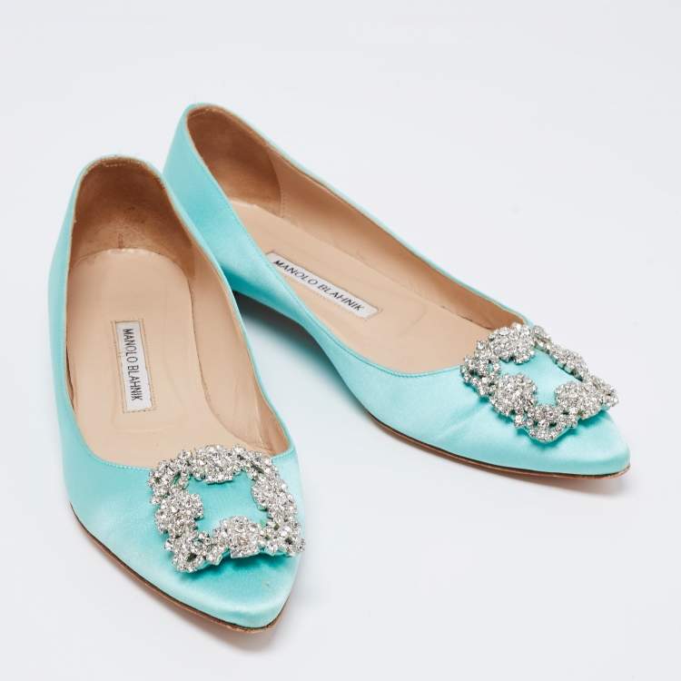 Pre Owned Manolo Blahnik Light Blue Satin Hangisi Flats Size 38