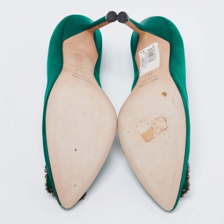 Pre Owned Manolo Blahnik Green Satin Hangisi Embellished Pumps Size 35.5