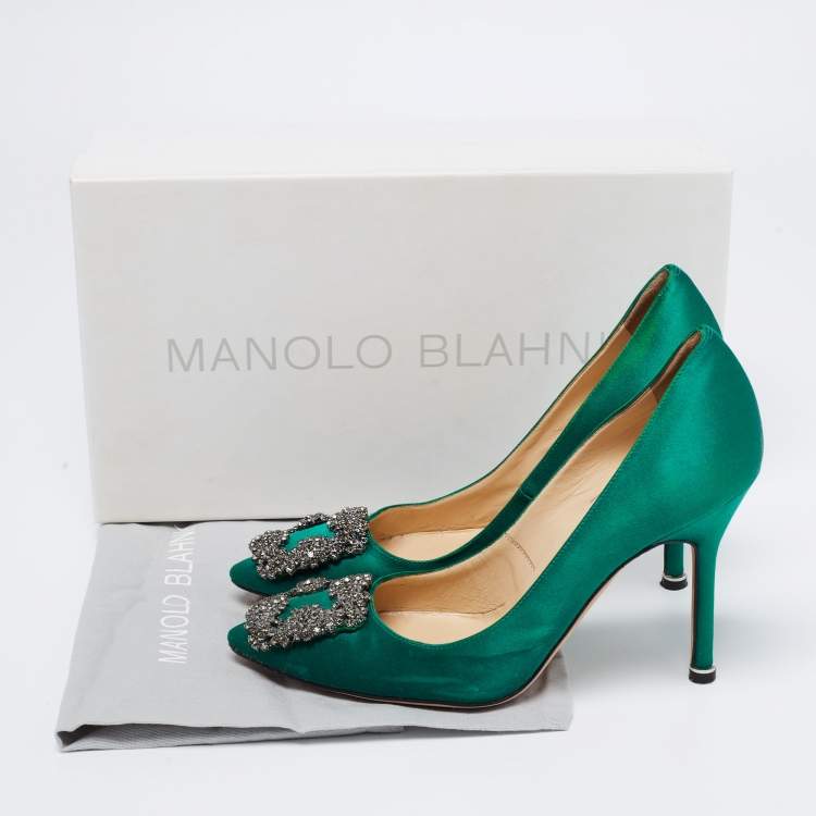 Pre Owned Manolo Blahnik Green Satin Hangisi Embellished Pumps Size 35.5