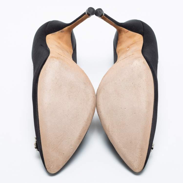 Pre Owned Manolo Blahnik Black Satin Hangisi Pumps Size 38.5
