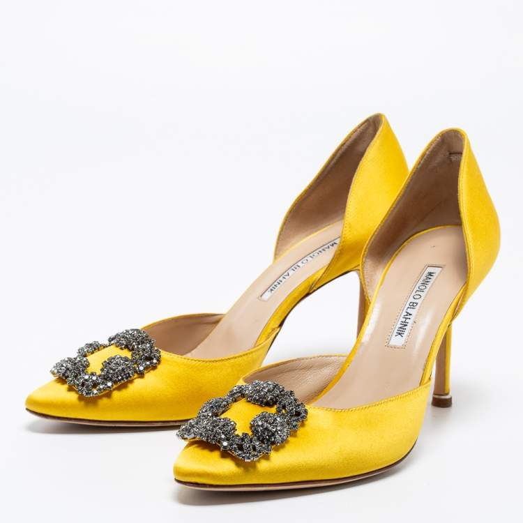 Pre Owned Manolo Blahnik Yellow Satin Hangisi  Pumps Size 39.5 