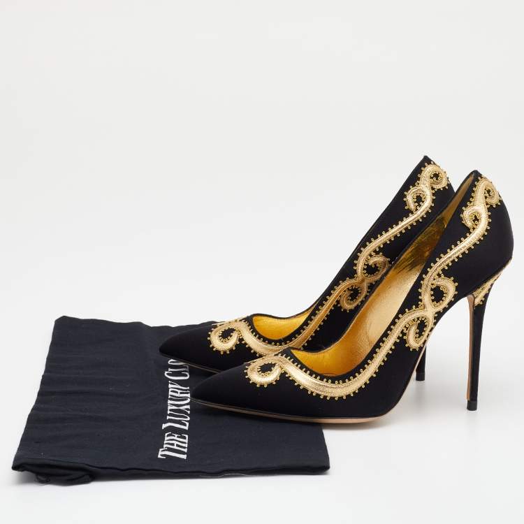 Pre Owned Manolo Blahnik Black/Gold Satin And Leather Embroidered Pointed Toe Pumps Size 37.5
