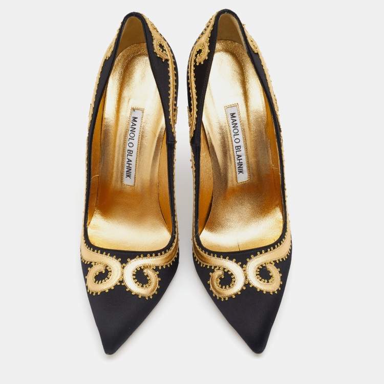 Pre Owned Manolo Blahnik Black/Gold Satin And Leather Embroidered Pointed Toe Pumps Size 37.5
